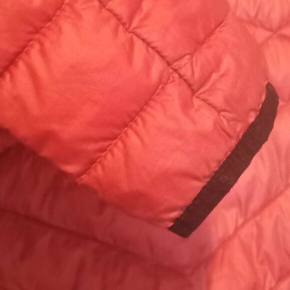 Lolë Claudia Lightweight Packable Water-repellent Puffer Coat, Size S - Picture 14 of 14